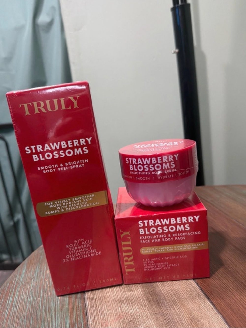 TRULY Strawberry Blossoms Body & Face Set - Bright Red Packaging